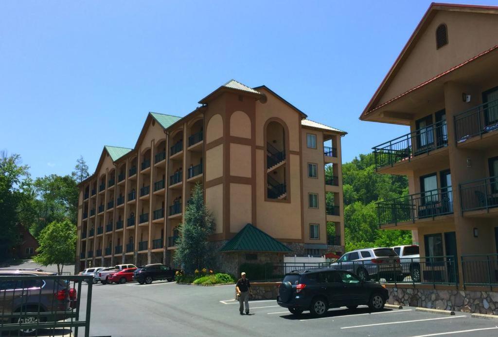 Summit Manor Condominiums Gatlinburg Exterior photo
